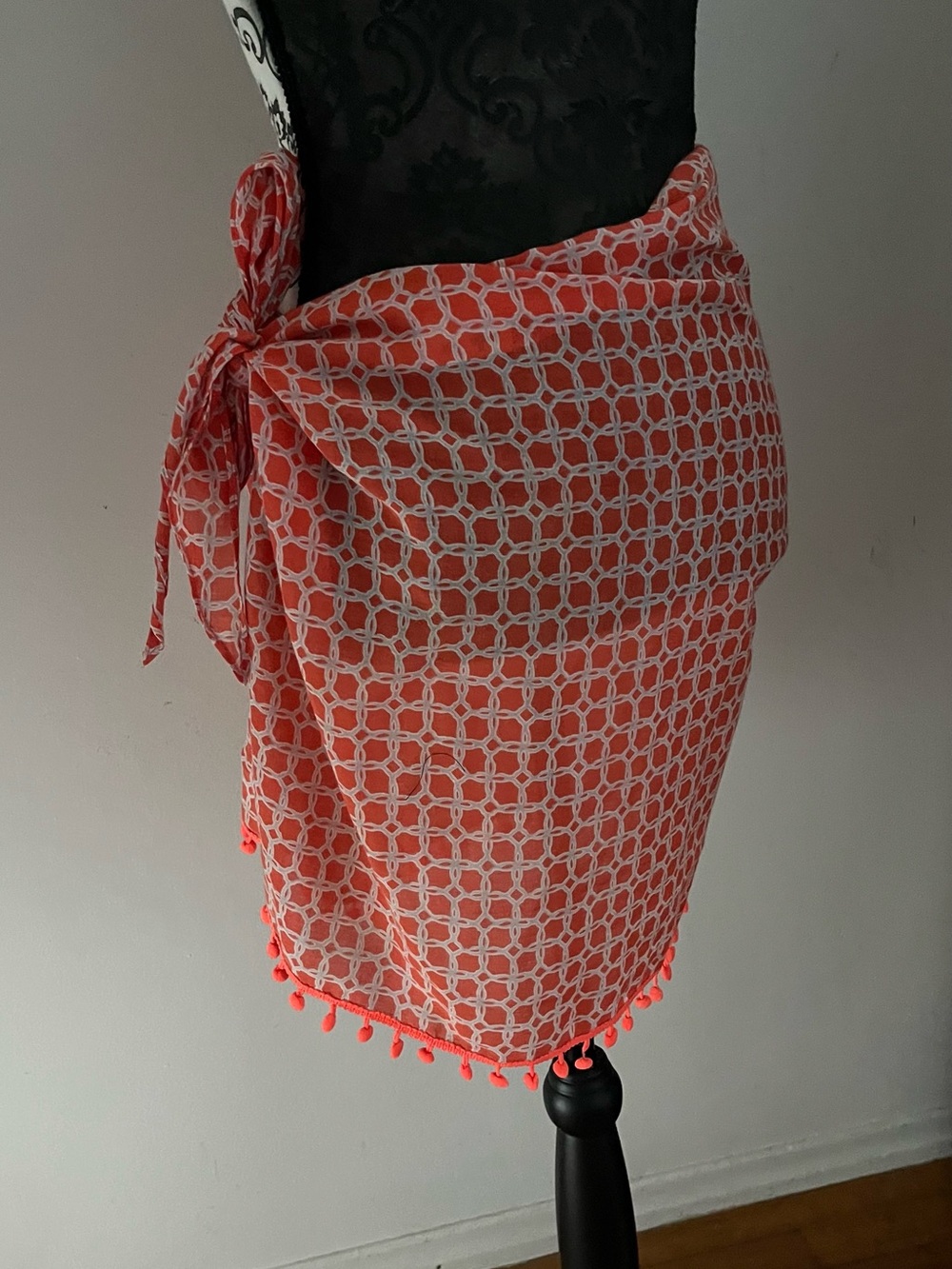 Stella & Dot Coral and White Geometric Tie-Sarong with Pom Trim
